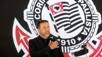 Corinthians: aliada de Augusto Melo alega que impeachment está anulado