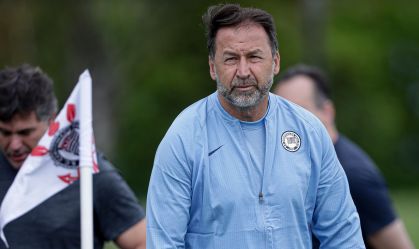 Corinthians: Augusto Melo terá reunião com a Emirates durante viagem à Europa