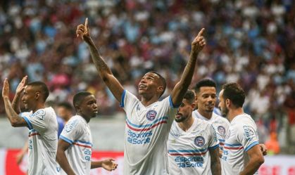 Everton Ribeiro marca, e Bahia goleia o Jacobina na Fonte Nova pelo Baianão