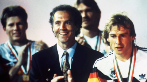 Beckenbauer foi técnico da Alemanha no título da Copa do Mundo de 1990