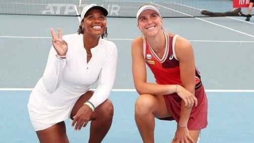 Bia Haddad e Taylor Townsend eliminaram a russa Alexandra Panova e a americana Alycia Parks na estreia em Adelaide