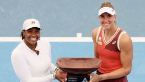Bia Haddad e Taylor Townsend venceram Caroline Garcia e Kristina Mladenovic na decisão do WTA 500 de Adelaide, na Austrália