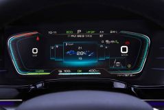 BYD Tan tem dois motores com 517 cv e acelera de 0 a 10 em 5,6 segundos