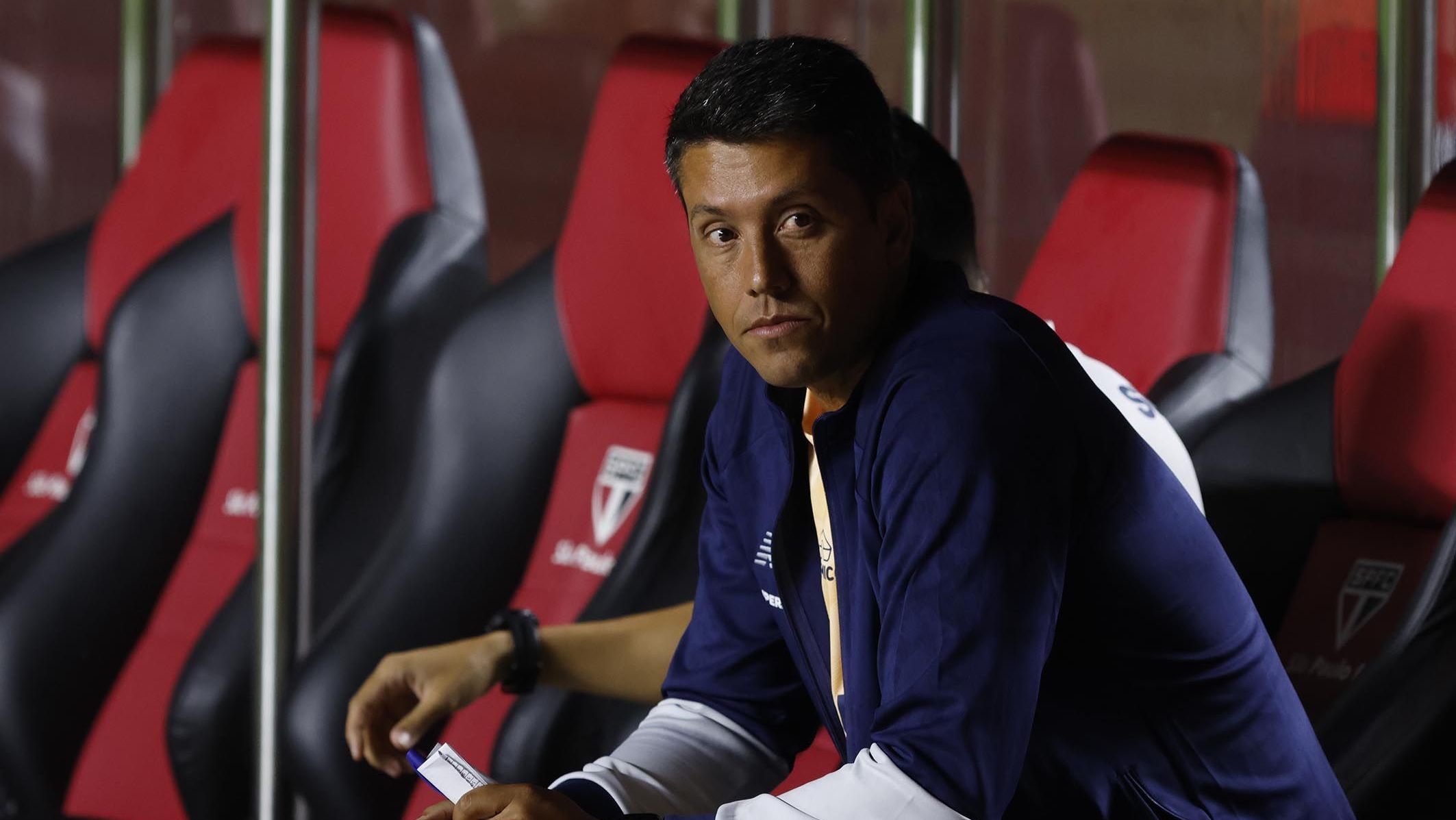 Thiago Carpini terá primeiro clássico à frente do São Paulo enfrentando o Corinthians na Neo Química Arena