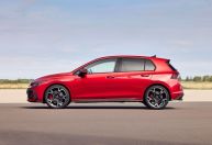 Golf chega aos 50 anos com lançamento de versão reestilizada