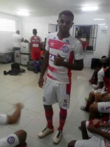 Davi, do BBB 24, no vestiário das categorias de base do Bahia no antigo CT do clube / Reprodução