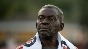 Morre Denir, lendário massagista do Flamengo