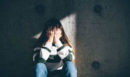 Estudo mapeia fatores de risco e proteção para comportamentos suicidas