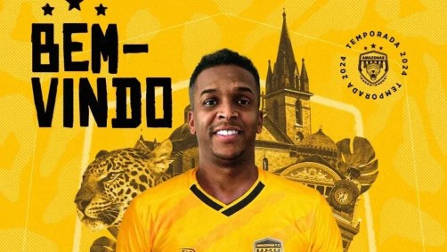 Jô deixa a aposentadoria e retorna ao futebol