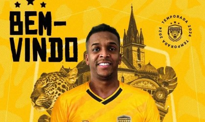 Jô deixa a aposentadoria e retorna ao futebol