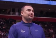 Auxiliar técnico de time da NBA morre após passar mal em jantar com a equipe