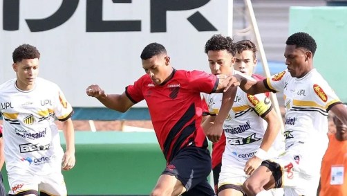 Equipes se enfrentaram nesta quinta-feira (18) em Franca