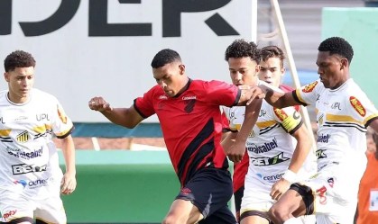 Equipes se enfrentaram nesta quinta-feira (18) em Franca