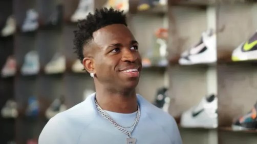 Vini Jr, em entrevista ao canal Complex