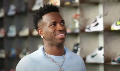 Vini Jr, em entrevista ao canal Complex