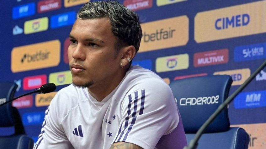 Gabriel Veron é apresentado pelo Cruzeiro / Reprodução/Twitter Cruzeiro