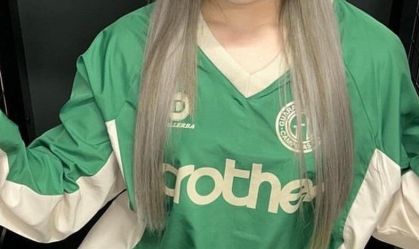 Astros do K-Pop popularizam camisa do Guarani na Ásia