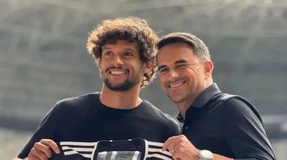 Scarpa foi apresentado como novo reforço do Atlético-MG