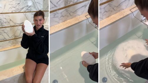 Hailey Bieber mostrando novo produto de beleza