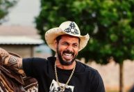 O que é o Sertanejo Bruto, gênero que consagrou João Carreiro