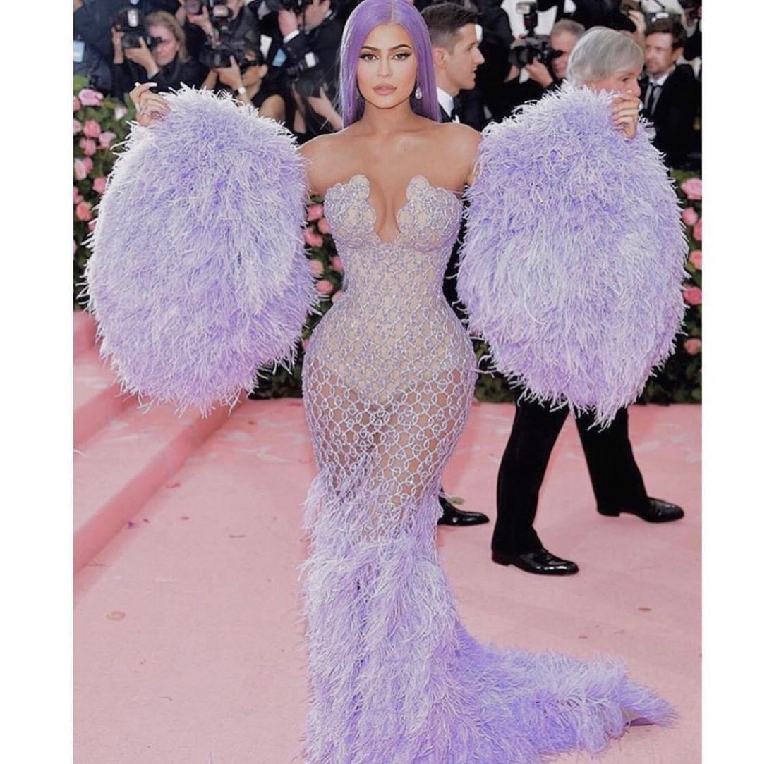 No Met Gala 2019, Kylie surgiu com os cabelos em tom roxo pastel / Reprodução/Kylie Jenner/Instagram