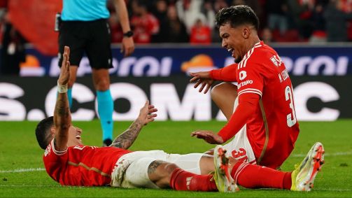 Marcos Leonardo e Di María comemoram gol do Benfica sobre o Boavista