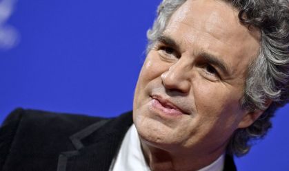 Mark Ruffalo revela retirada de tumor do cérebro