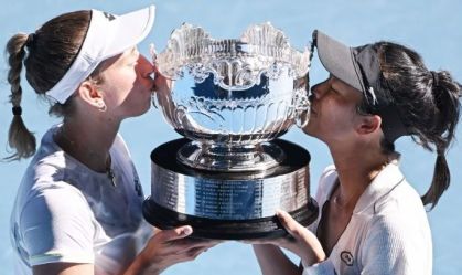 Hsieh e Mertens conquistam o título de duplas femininas do Australian Open