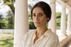 Nena é personagem de Quitéria Kelly em Renascer