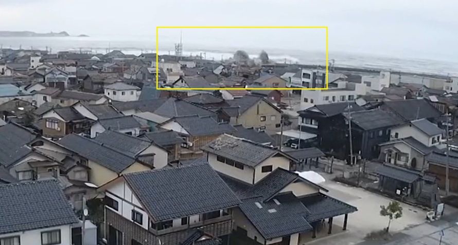 Onda menor de tsunami provocada pelo terremoto no Japão atinge cidade de Suzu, sem gerar problemas / Reprodução/CNN