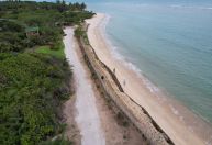Tripulante da Azul é encontrado morto em barraca de praia na Bahia