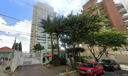 SP: adolescente de 14 anos morre após ficar preso em escada de piscina