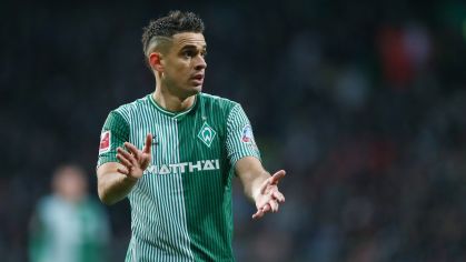 Rafael Borré está emprestado pelo Eintracht Frankfurt ao Werder Bremen