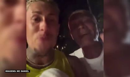 Romário bate em carro de MC Daniel, que brinca: "Eu que estou errado"