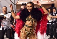 Sabrina Sato brilha em ensaio técnico da Gaviões da Fiel para o Carnaval
