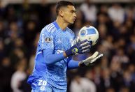 Fortaleza encaminha a compra do goleiro Santos, do Flamengo