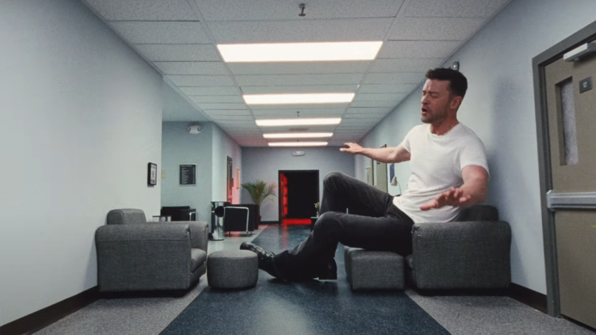 Justin Timberlake em videoclipe "Selfish" / Reprodução/YouTube
