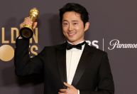 Globo de Ouro: Ali Wong e Steven Yeun fazem história com vitórias de 