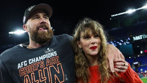 Taylor Swift comemora ida de Travis Kelce e o Kansas City Chiefs ao Super Bowl 2024
