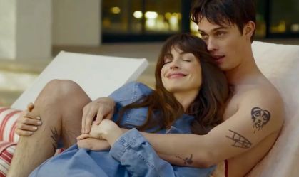 "Uma Ideia de Você": Nicholas Galitzine responde se filme é sobre Harry Styles