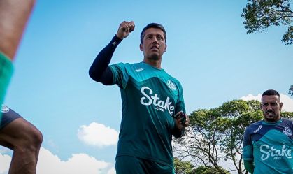 Juventude anuncia saída de Thiago Carpini