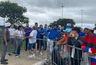 Sem ingressos, torcedores do Cruzeiro ficam fora da final da Copinha e se revoltam