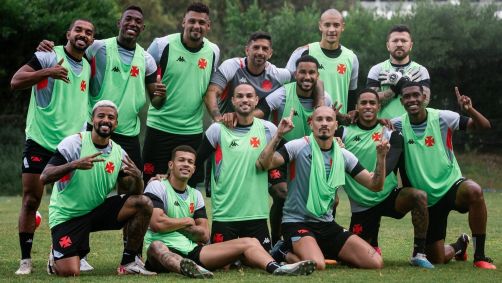 Parte do elenco do Vasco que faz a pré-temporada no Uruguai