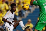 Vini Jr marca, Real Madrid vira sobre o Las Palmas e assume a liderança de LALIGA