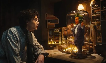 Elenco de "Wonka" prova e elogia chocolate brasileiro; assista