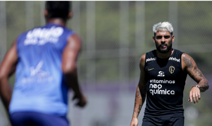 Com gol de Rojas, Corinthians vence jogo-treino no primeiro teste de 2024; veja os gols