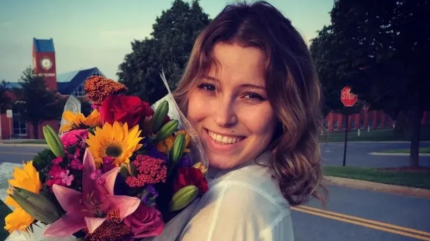 Cidadã russo-americana presa por traição na Rússia foi identificada como Ksenia Karelina • Ksenia Karelina/Facebook
