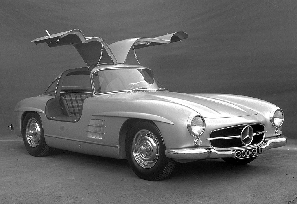Mercedes Benz 300SL Coupé Asa de Gaivota é clássico alemão de 1954 / Divulgação/Mercedes-Benz