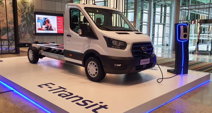 Ford E-Transit Chassi parte de R$ 542 mil / Eugenio Augusto Brito