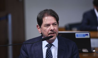 Senador Cid Gomes se filia ao PSB e volta ao partido durante evento em Fortaleza